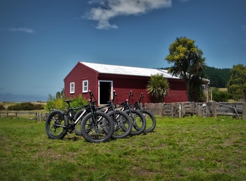 Western Lake Woolshed