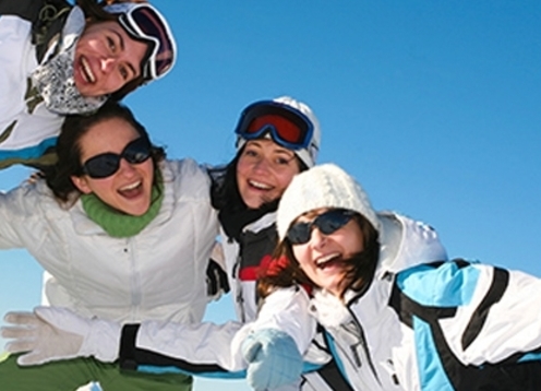 It doesn’t matter whether you have never seen snow before, or you’re a seasoned pro. Snowplanet features a beginner’s ski slope for those who are still learning, as well as a full feature terrain park for those who know their stuff. If you’re not so keen on the skis and snowboards then there is tubing, which is fun for everyone.