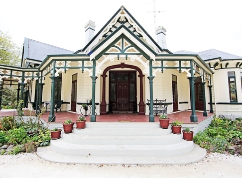 Burnside Homestead