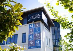 New Zealand Travel Offer