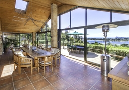 New Zealand Travel Offer