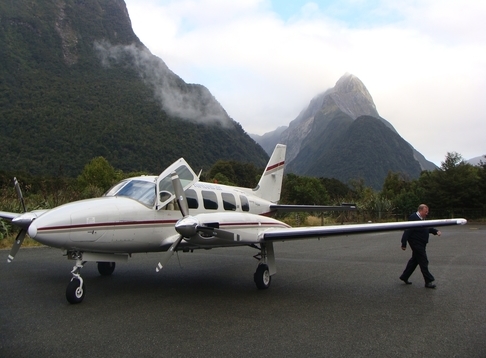 Mainland Air 