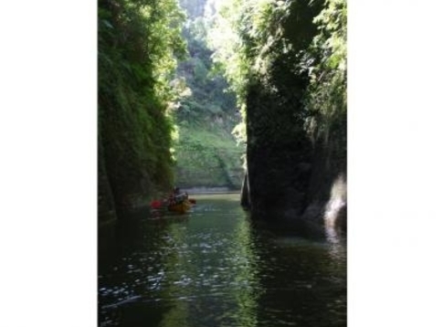 Yeti Canoe Tours